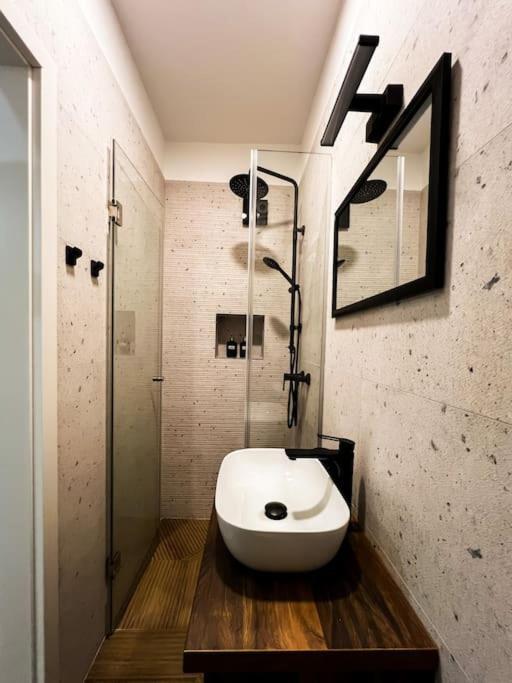 Studio Apartment Joanna Rijeka Zewnętrze zdjęcie